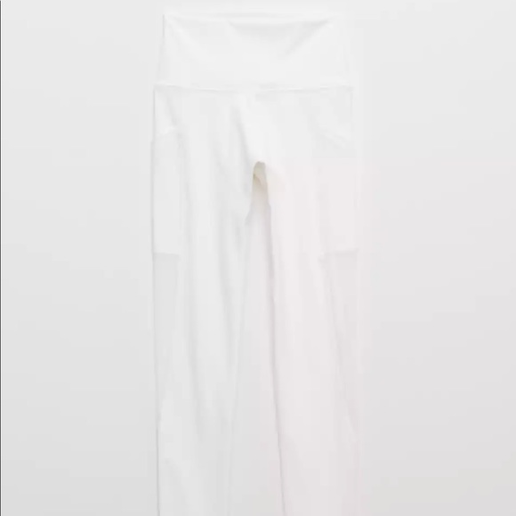 Aerie Offline White High Waisted Pocket Legging - Picture 2 of 4